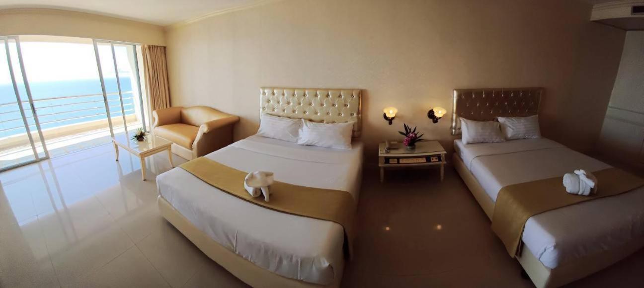 Adriatic Palace Hotel Pattaya Εξωτερικό φωτογραφία