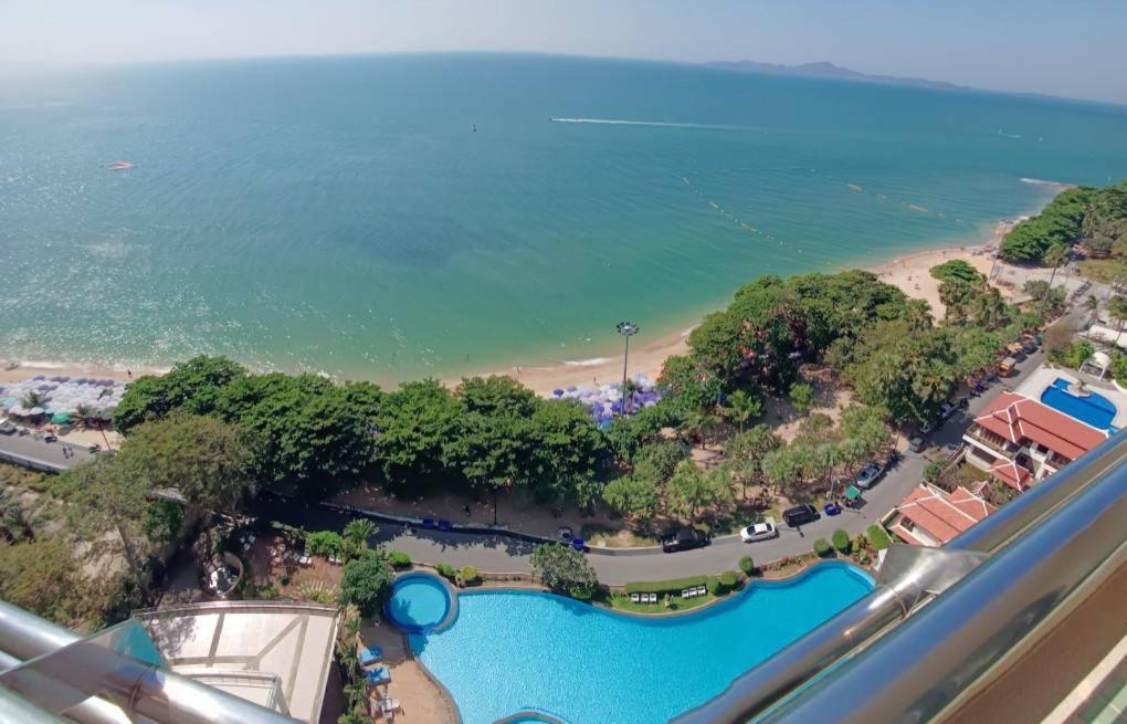 Adriatic Palace Hotel Pattaya Εξωτερικό φωτογραφία