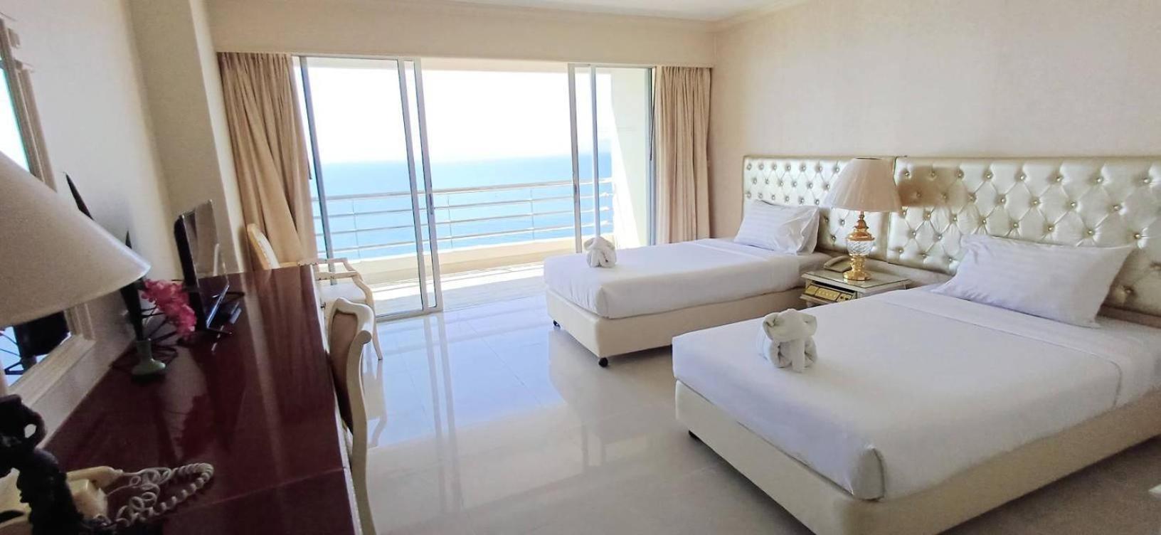 Adriatic Palace Hotel Pattaya Εξωτερικό φωτογραφία