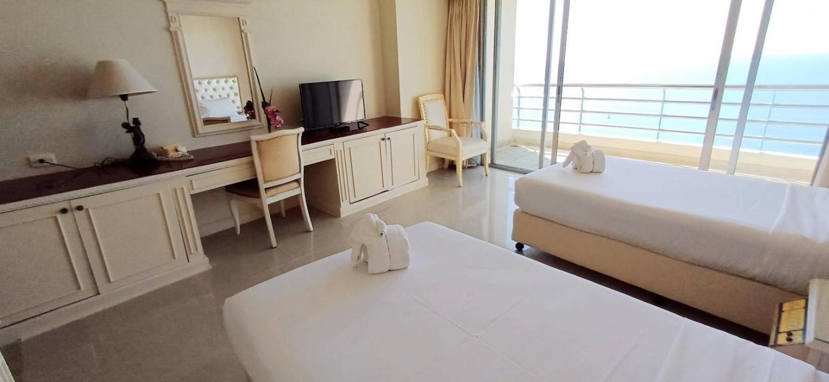 Adriatic Palace Hotel Pattaya Εξωτερικό φωτογραφία